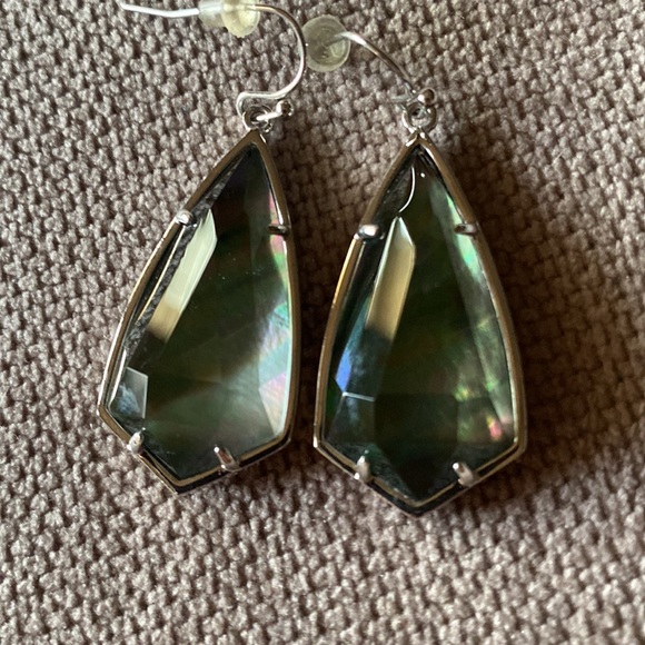 Kendra Scott Camry Drop Earrings - Picture 3 of 4